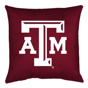 Texas A&M Aggies Toss Pillow