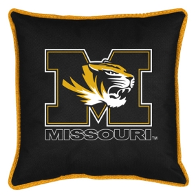 Missouri Tigers Toss Pillow